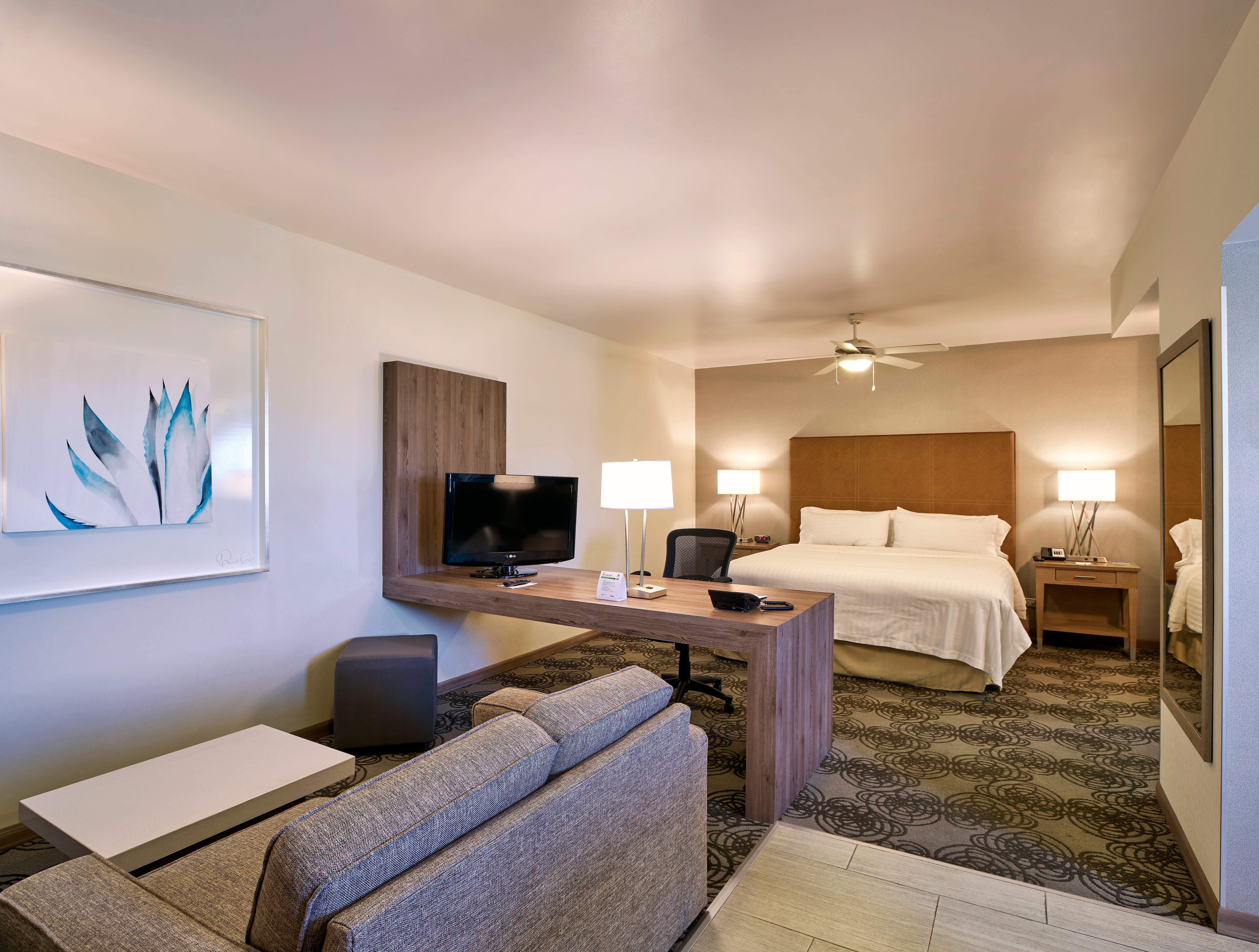 Holiday Inn & Suites Chihuahua Expo By Ihg Exterior photo