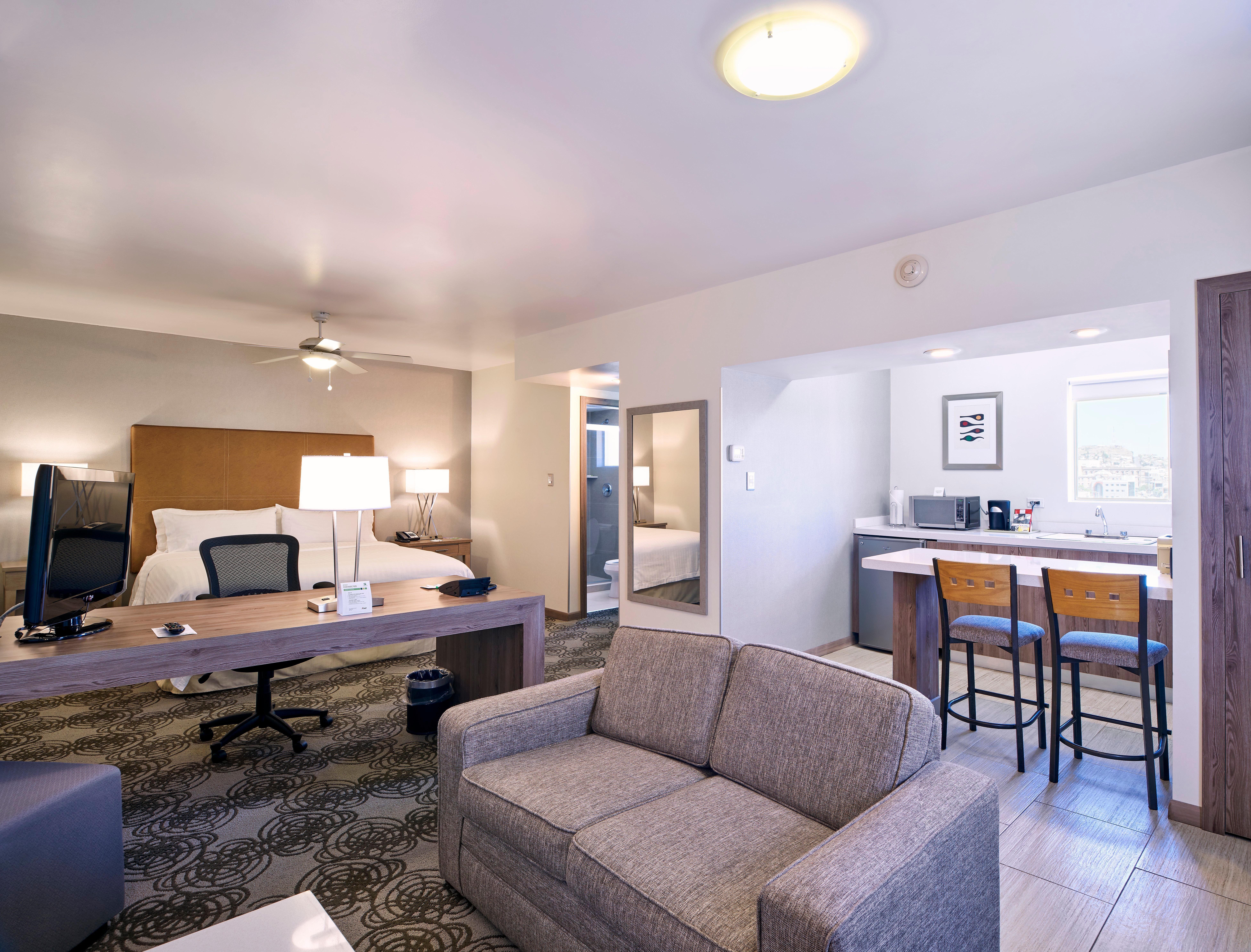Holiday Inn & Suites Chihuahua Expo By Ihg Exterior photo