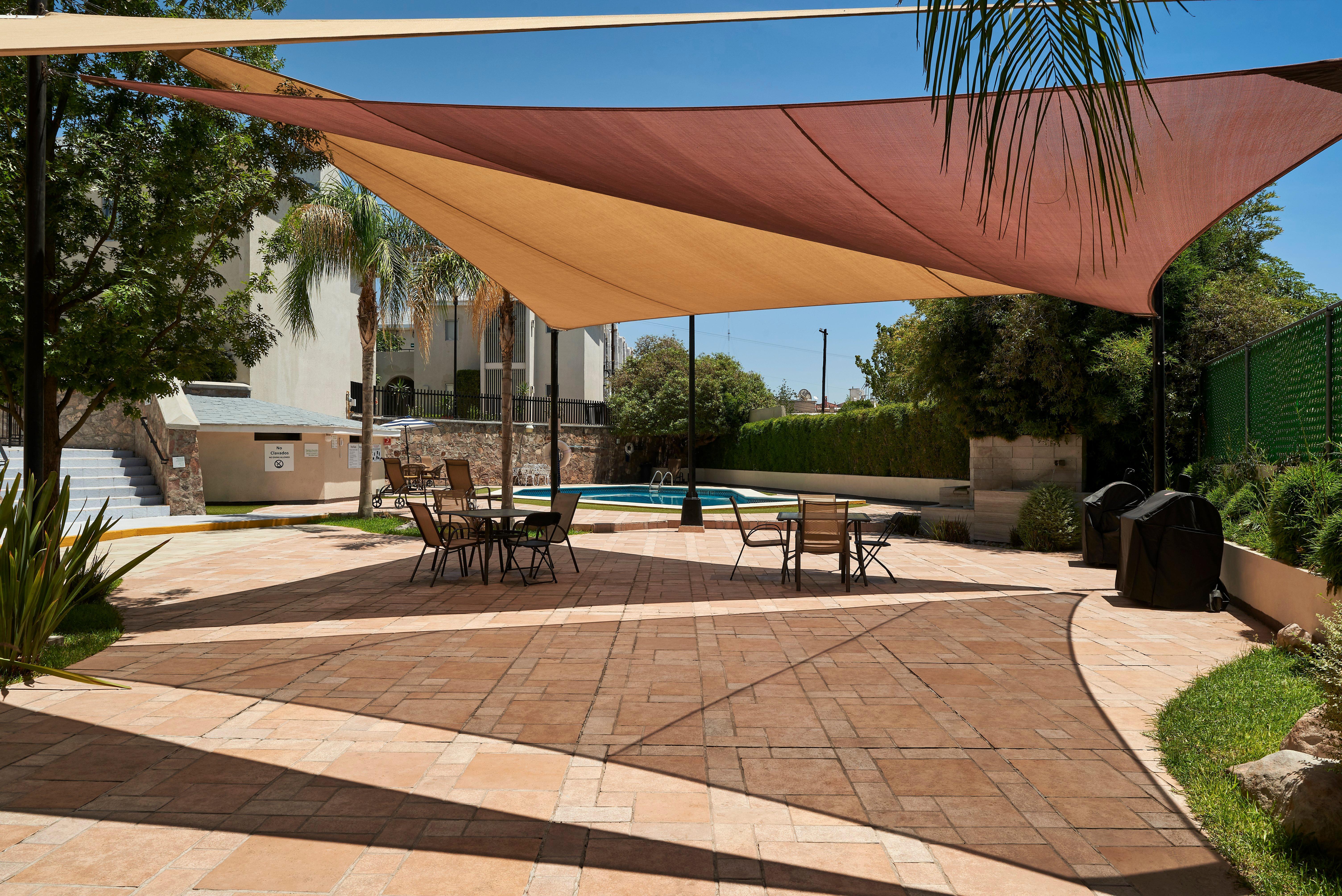 Holiday Inn & Suites Chihuahua Expo By Ihg Exterior photo